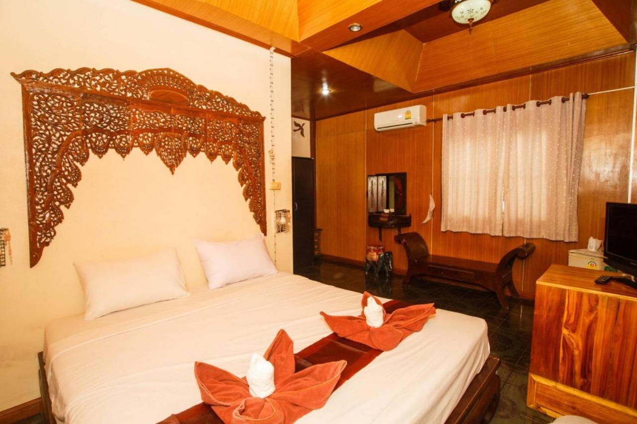 Noble Night Guesthouse Kanchanaburi Exterior foto